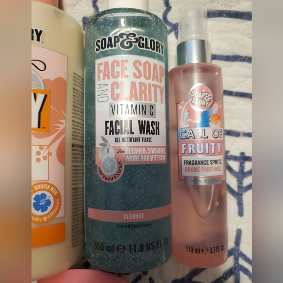 Soap and glory kit/set - Picture 4 of 5